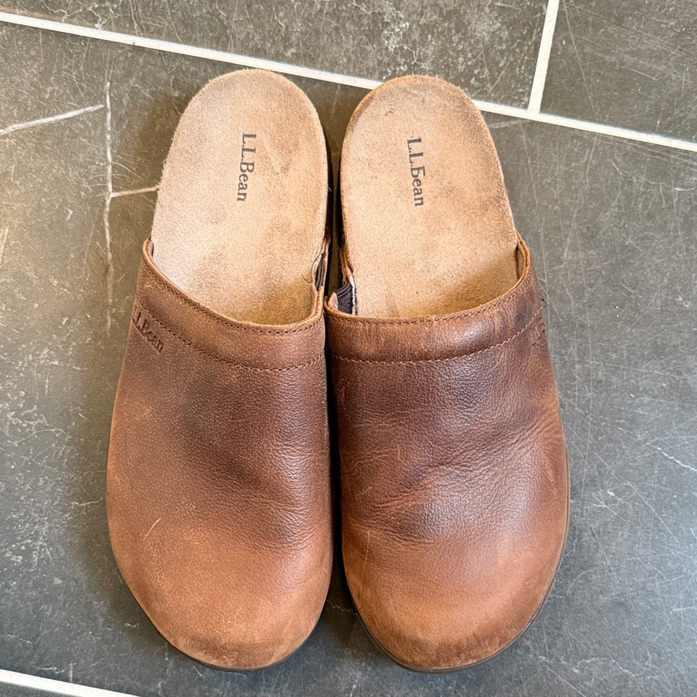 L.L. Bean Women’s Tan Leather Loafers